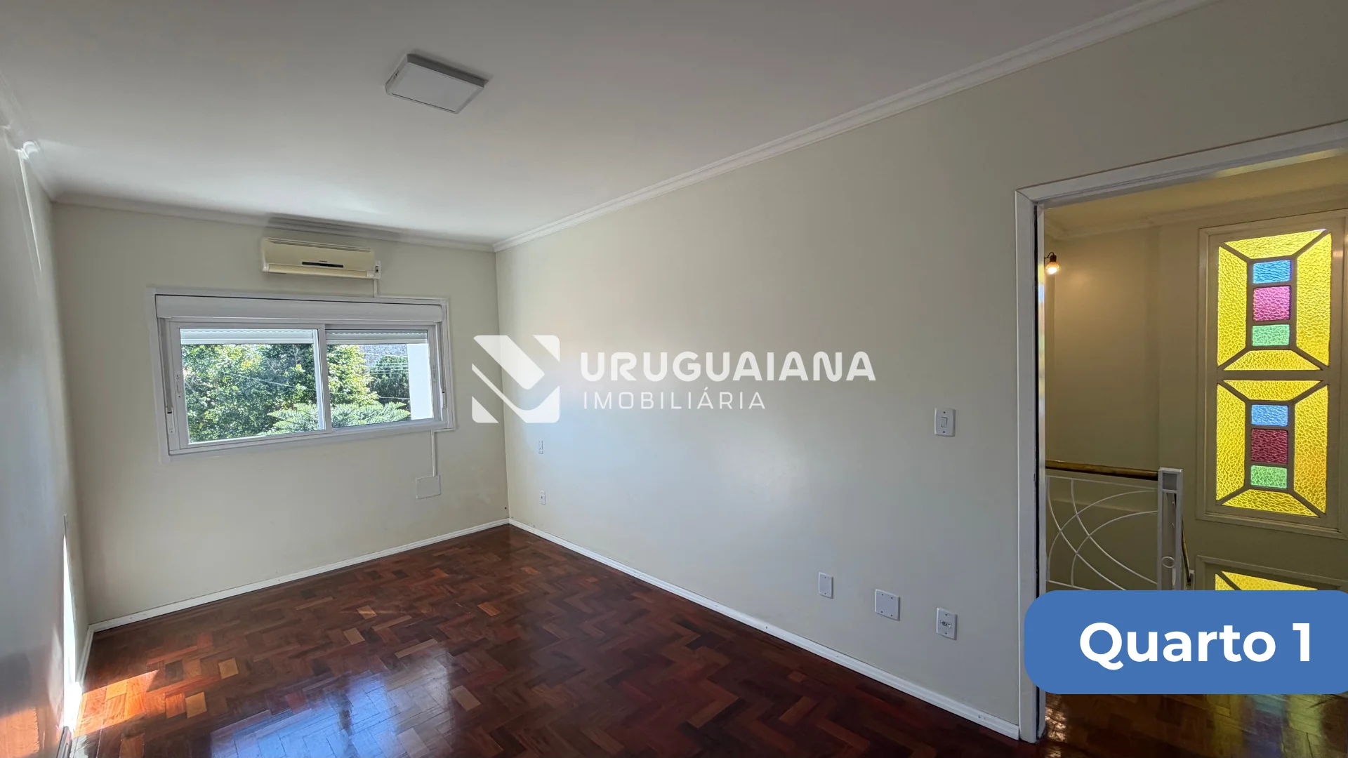 Casa de Alto Padrão em Condomínio 